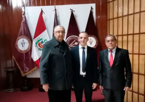 Biovet y Adivet realizan una conferencia académica sobre la microbiota y su relación con el funcionamiento orgánico en la APCV