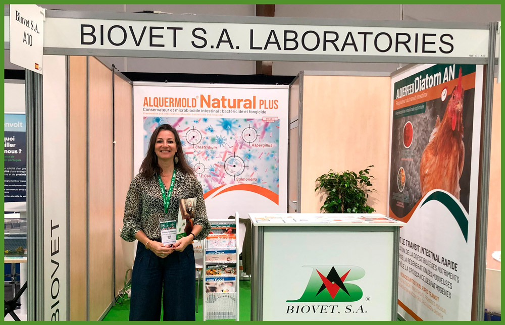 Durante esta edición, el stand de Biovet recibió una notable afluencia de visitantes, en su mayoría francófonos, procedentes principalmente de Francia y África Occidental (Senegal, Costa de Marfil, Mauritania, Camerún, Ghana, Burkina Faso, entre otros). Asimismo, se contó con la visita de profesionales de Medio Oriente, incluyendo Egipto, Irak, Arabia Saudí y Túnez.